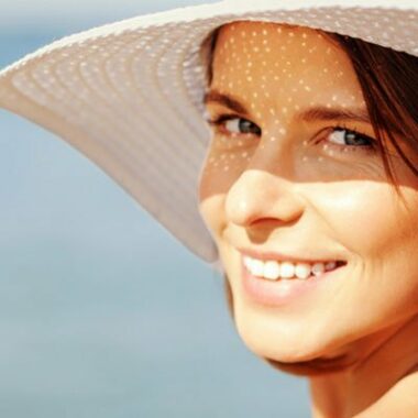 Crème de nuit : pour régénérer  la peau du visage mise à l’épreuve par le stress quotidien.