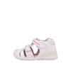 Sandales Premiers Pas – Cuir Blanc et Imprimé Fraises REF: 262107-B050